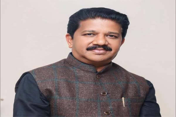 ರೈತರಿಗೆ ಸಿಗಬೇಕಾದ ಎಲ್ಲಾ ಪರಿಹಾರ ಒದಗಿಸಲು ಸರ್ಕಾರ ಬದ್ಧ: ಸಚಿವ ಟಿ.ರಘುಮೂರ್ತಿ ಭರವಸೆ