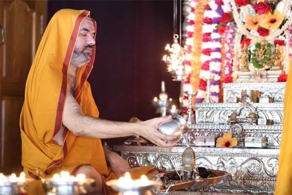 ‘ಅನ್ನಂ ಬ್ರಹ್ಮ’ ಮಾಲಿಕೆ । ದೃಢ ಸಂಕಲ್ಪದಿಂದ ದುರ್ಲಭವನ್ನೂ ಸಾಧಿಸಬಹುದು: ರಾಘವೇಶ್ವರ ಶ್ರೀ