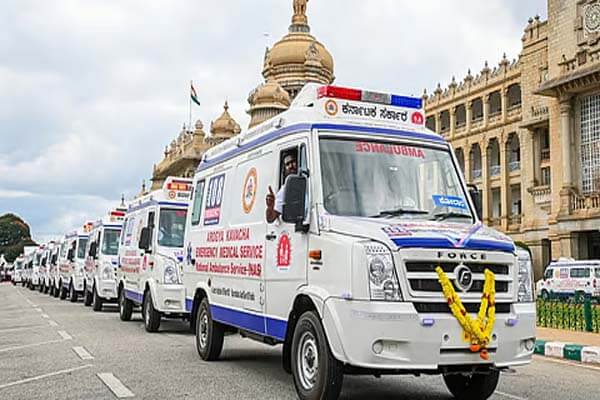 ನಿಗದಿತ ಸಮಯದಲ್ಲಿ ಆಸ್ಪತ್ರೆ ತಲುಪಿಸದಿದ್ದರೆ ದಂಡ: ರಾಜ್ಯದಲ್ಲಿ ಬರಲಿದೆ ಆಂಬುಲೆನ್ಸ್ ಚಾಲಕರಿಗೆ ಹೊಸ ನಿಯಮ!