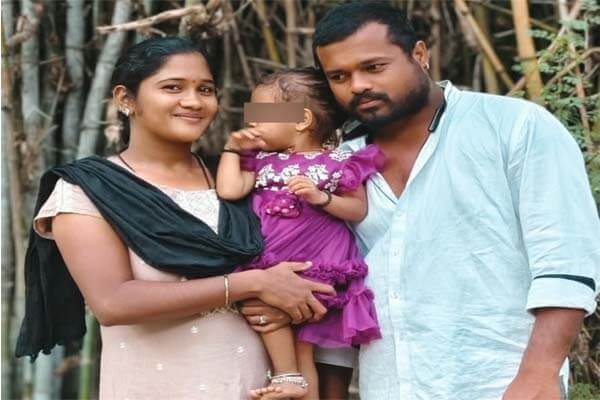 ಹೆರಿಗೆ ಬೆನ್ನಲ್ಲೇ ಪತ್ನಿ ಸಾ*ವು: ಹಸುಗೂಸನ್ನು ಎತ್ತಿಕೊಂಡು ಪತಿ ಪರಾರಿ, ಮೃತಳ ಕುಟುಂಬಸ್ಥರ ಆಕ್ರಂದನ