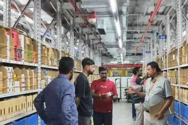 ಬೆಂಗಳೂರಿನಲ್ಲಿ ಅಕ್ರಮ ಔಷಧ ದಂಧೆಗೆ FDA ಶಾಕ್: 4 ಲಕ್ಷಕ್ಕೂ ಅಧಿಕ ಮೌಲ್ಯದ ಮೆಡಿಸಿನ್ ವಶ!