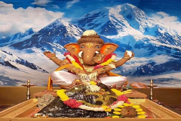 ಕಲಬುರಗಿಯಲ್ಲಿ ಚೌತಿ ಸಡಗರ: ಐತಿಹಾಸಿಕ ಕೋಟೆ ಎದುರು ಕೇದಾರನಾಥ ಥೀಮ್‌ನ ಭವ್ಯ ಮಂದಿರದಲ್ಲಿ ಗಣೇಶನ ಪ್ರತಿಷ್ಠಾಪನೆ