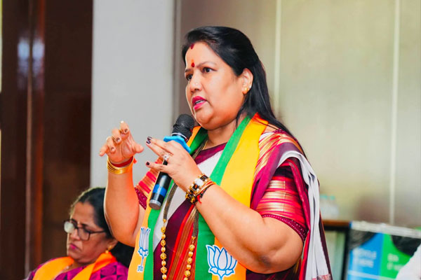 ವಂದೇ ಮಾತರಂ ಗೀತೆಗೆ ಮಿತಿ; ಸರ್ಕಾರ ಆದೇಶ ಹಿಂಪಡೆಯಲಿ: ರೂಪಾಲಿ ನಾಯ್ಕ
