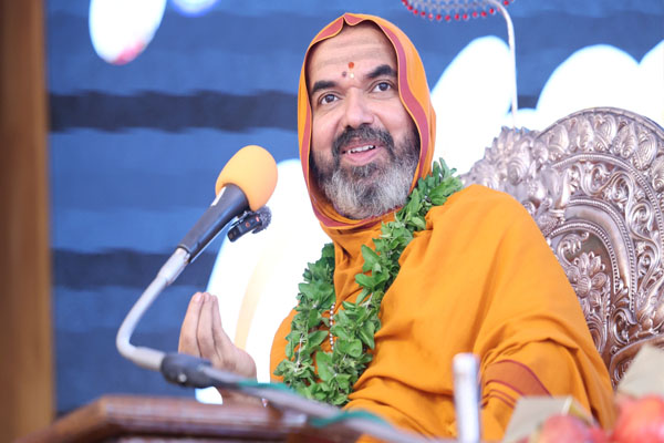 ‘ಅನ್ನಂ ಬ್ರಹ್ಮ’ ಮಾಲಿಕೆ | ನದಿ ನೀರನ್ನು ತಡೆಯುವುದು ಅನರ್ಥಕ್ಕೆ ಕಾರಣ; ನದಿಯ ಹರಿವು ನಿಲ್ಲಿಸಬಾರದು: ರಾಘವೇಶ್ವರ ಶ್ರೀ