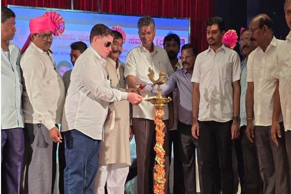 ಶಿಕ್ಷಣ, ಜಾಗೃತಿಯಿಂದಲೇ ಸಮುದಾಯಗಳ ಏಳಿಗೆ ಸಾಧ್ಯ: ಸಚಿವ ಸತೀಶ್ ಜಾರಕಿಹೊಳಿ