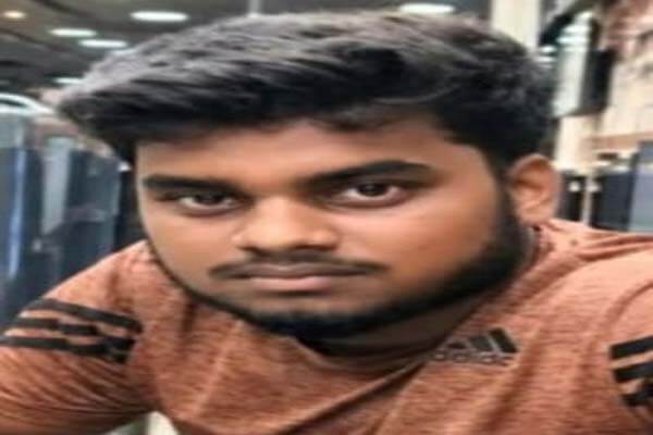 ಪಿಕಪ್ ರಿಕ್ಷಾ- ಬೈಕ್ ನಡುವೆ ಭೀಕರ ಅಪಘಾತ: ಸವಾರ ದಾರುಣ ಸಾ*ವು
